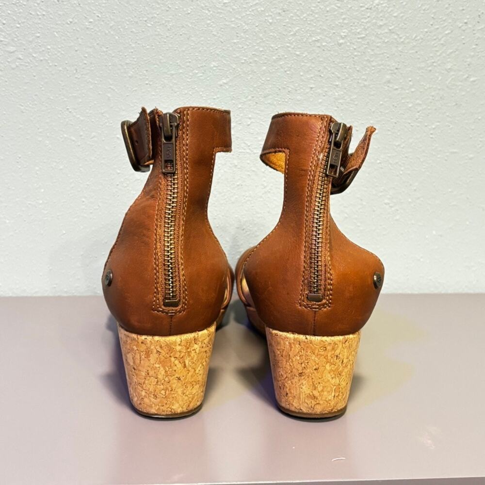 UGG Zoe II Brown Leather Cork Wedge Sandals Womens 7.5 Ankle Strap Zip Back Boho - Picture 4 of 9